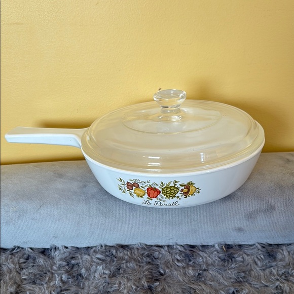 Corningware Skillet with Lid Spice of Life le Persil - Picture 4 of 12